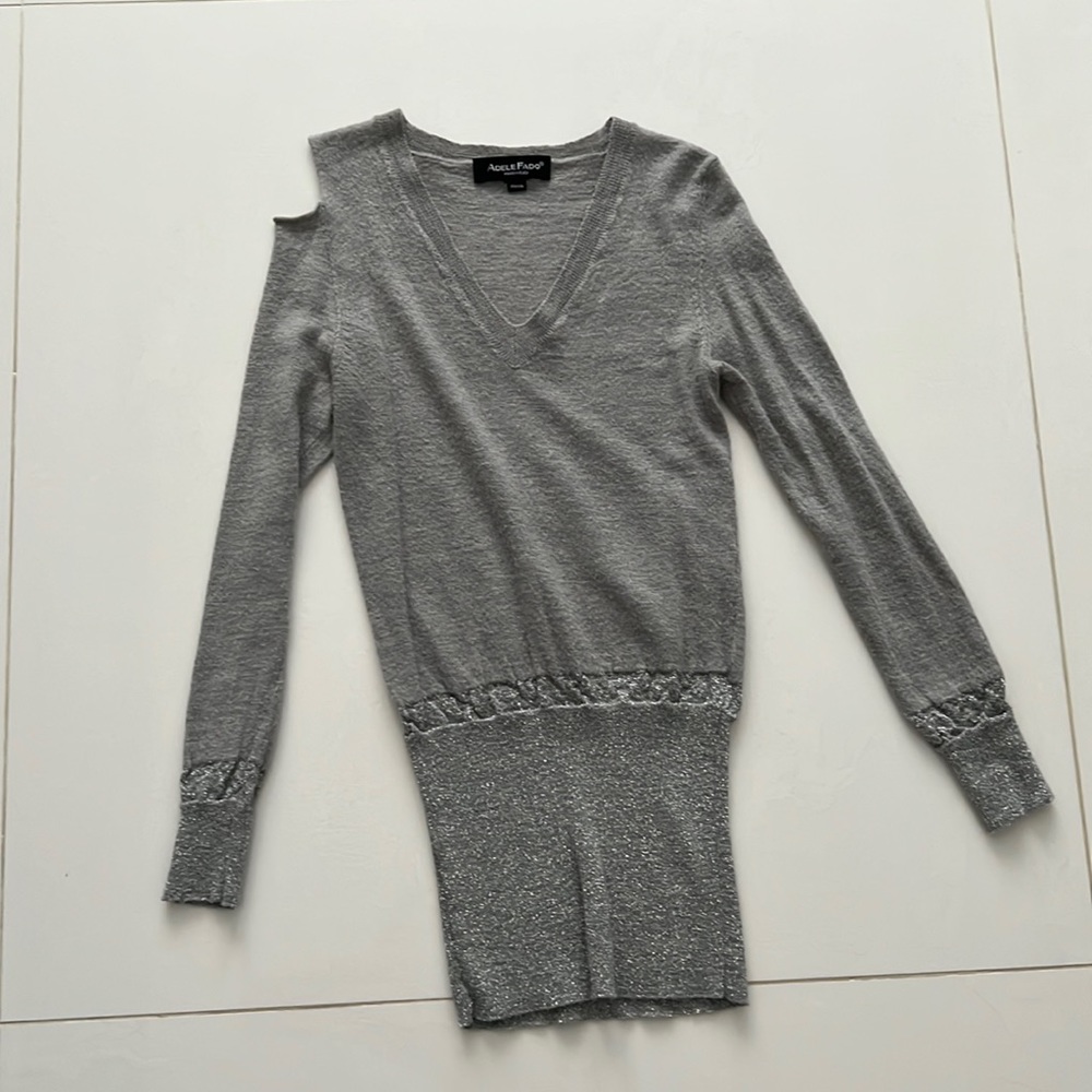 Adele fado sweater Italy
